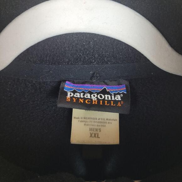 Patagonia Synchilla Vest Mens XXL Black Fleece Full Zip Pockets Warm Outdoors - Picture 3 of 9